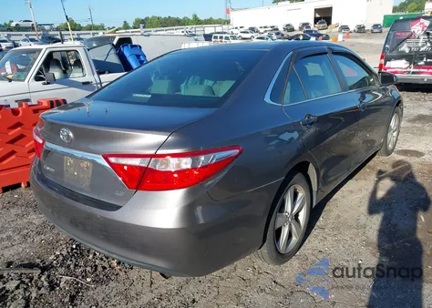 2015 Toyota Camry Le z USA, uszkodzony, nr VIN 4T1BF1FK4FU891798